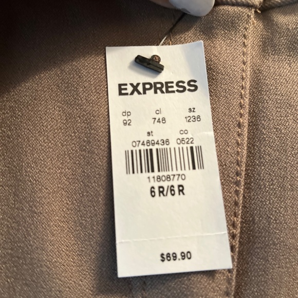 Express Performance Legging - Picture 3 of 3